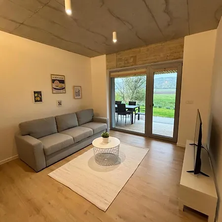 Domus Cobile Апартаменты *